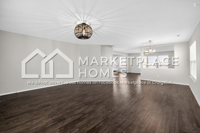 Photo - 904 SW Loudon Dr