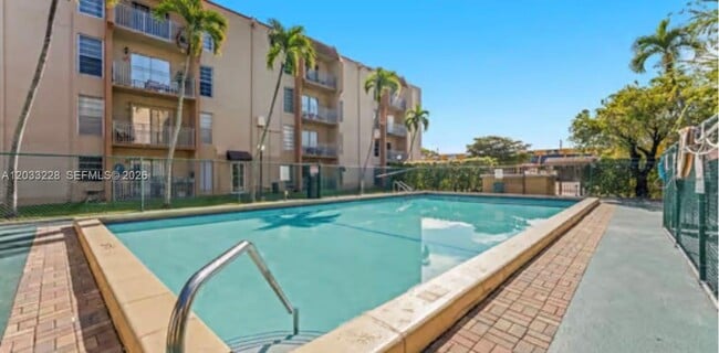 Photo - 4841 NW 7th St Unit 303-4