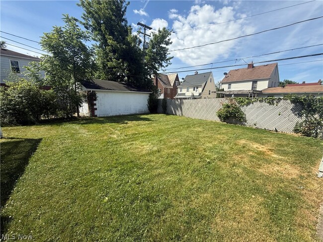 Photo - 3012 Albion Rd