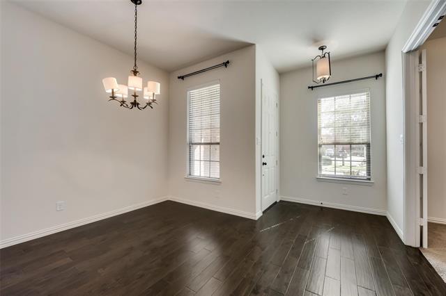 Photo - 225 E Spring Valley Rd