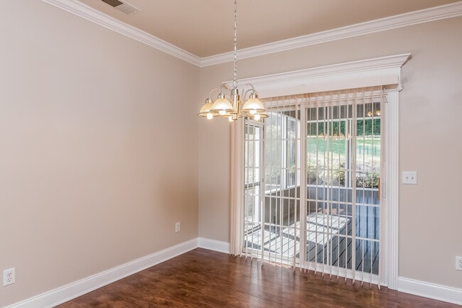 Photo - 111 Coldwater Dr