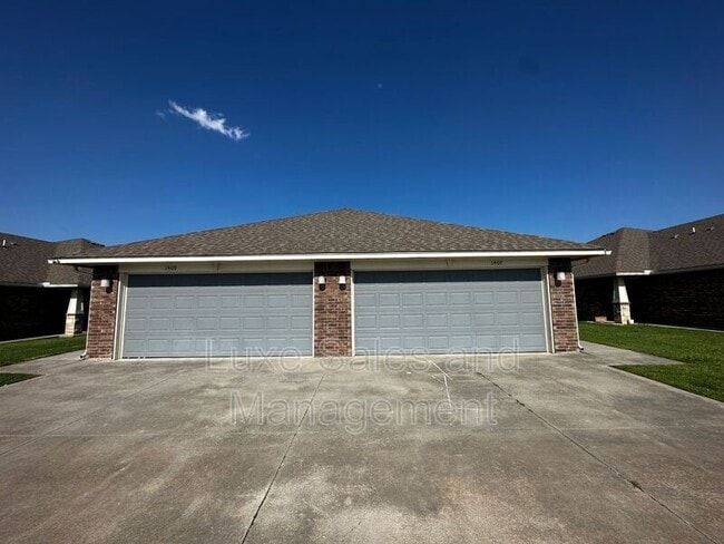 Photo - 1407 MacAlpine St