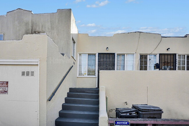 Building Photo - 3953 Angelo Ave