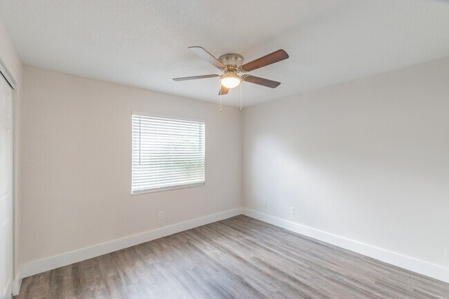 Photo - La Tierra Verde