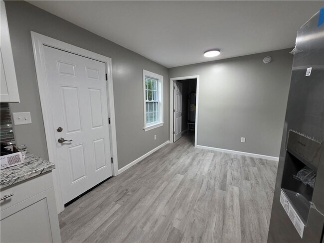 Photo - 3066 Baycrescent Dr