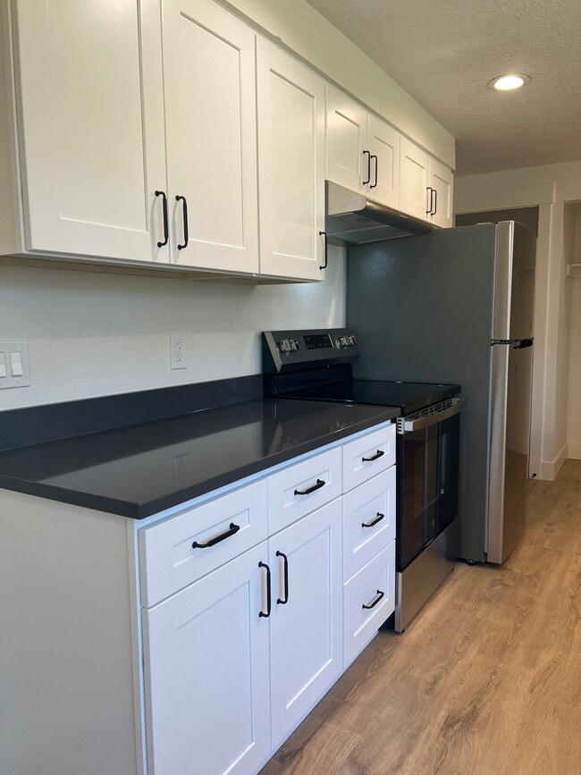 Photo - 1577 NE 237th Ave