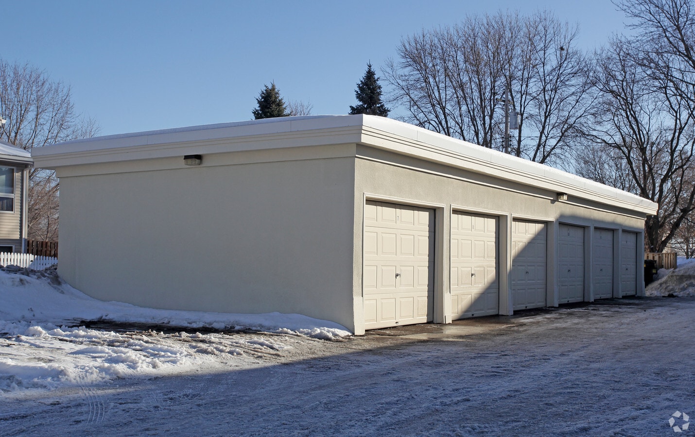 Photo - Emerson Apartments