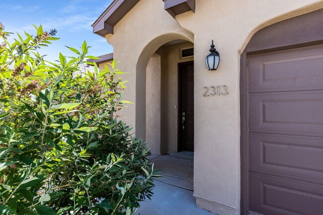 Photo - 2313 Melon Ridge Loop NE