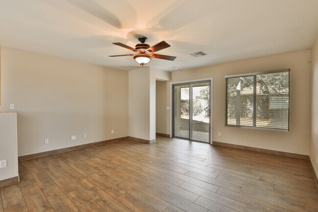 Photo - 17420 W Calavar Rd