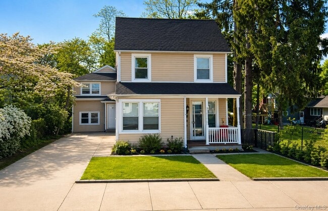 Building Photo - 46 Dawson Ave Unit 1