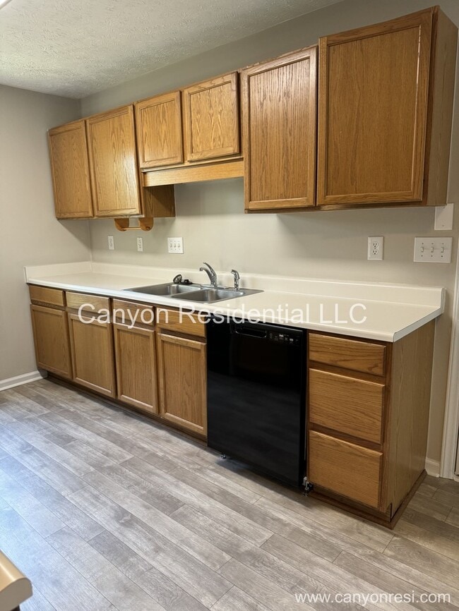 Photo - 104 Cardinal Pl Ct