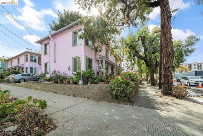 1957 Acton St