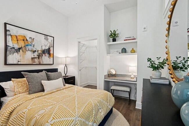 Link Apartments® NoDa 36th