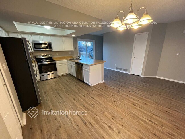 Photo - 18856 E Utah Cir