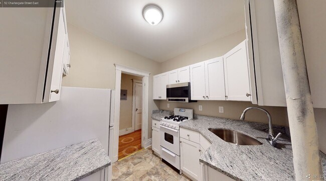 Photo - 52 Charlesgate E