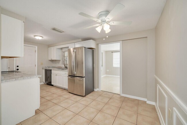 Photo - 3304 Bluebird Dr