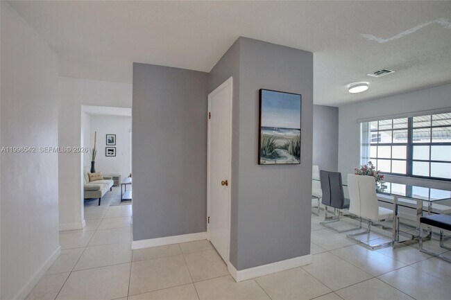 Photo - 418 SE 4th St