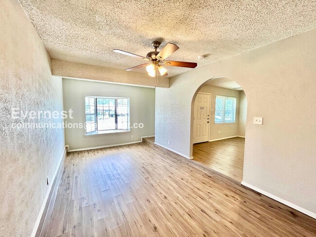 Photo - 6315 Silvery Moon Dr