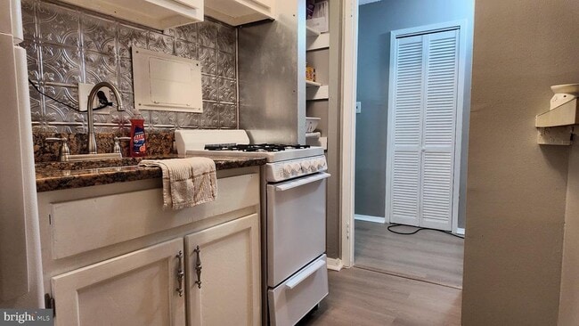 1836 Metzerott Rd Unit 217