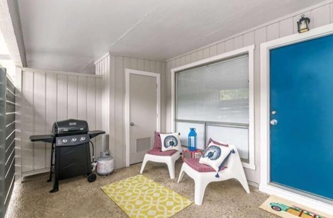Photo - 1200 Mariposa Dr Unit 2