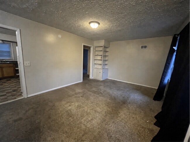 Photo - 5350 N 44th Ave