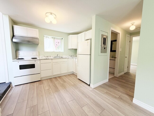 Photo - 18 Alderberry Ln