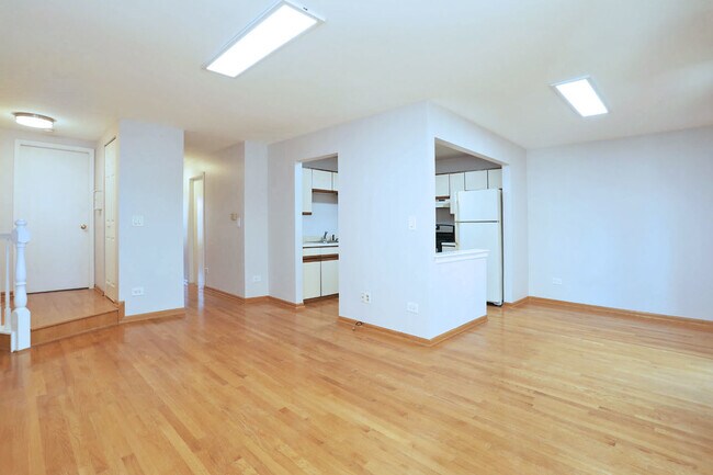 Photo - 676 Cross Creek Dr N Unit B2