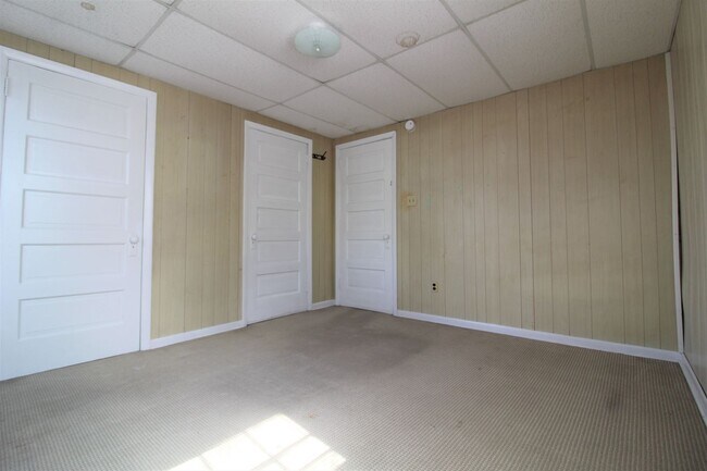 659/661 Jones Avenue - 659/661 Jones Avenue Unidad 661