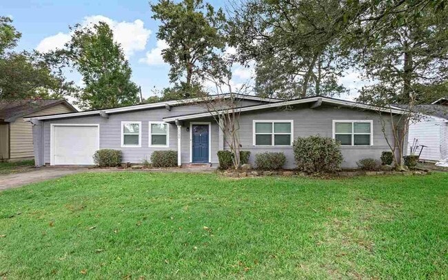 Photo - 5090 Laurel Ave