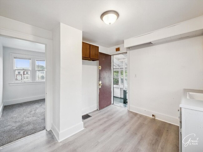 Photo - 14702 Winthrop St Unit Upper