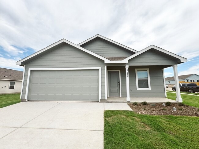 Photo - 3612 Chambray Dr