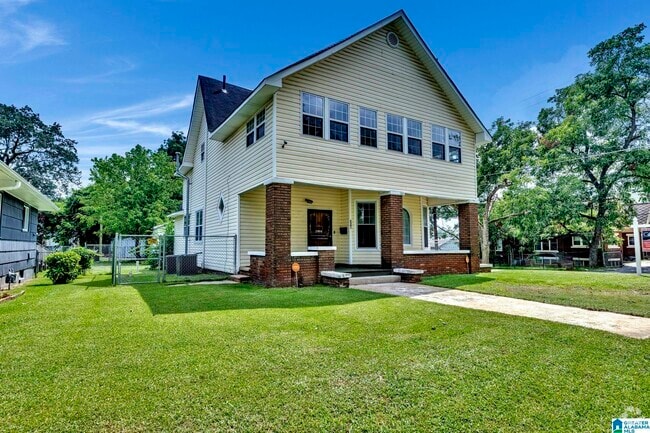 Building Photo - 2301 26th St Ensley Rental
