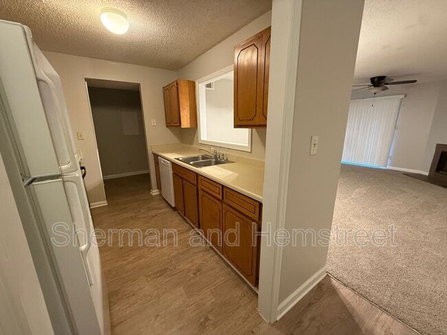 Photo - 200 Commons Dr Unit 200