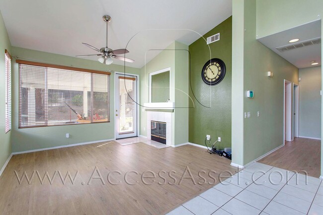 Photo - Single Story 3 Bedroom, 2 Bath Gem Home In Corona!