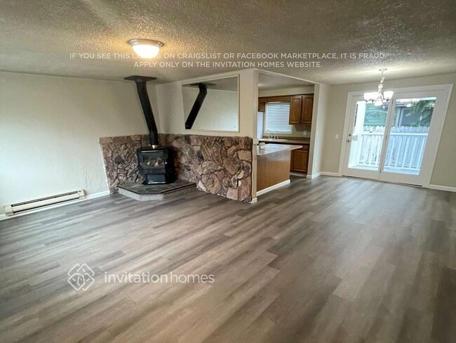 Photo - 1425 63rd St SE