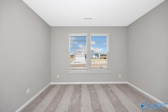 Photo - 103 Evergreen Ml Ln