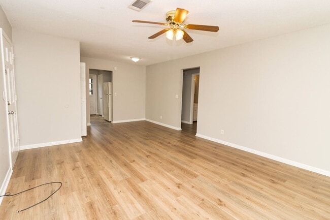 5120 Old Trail