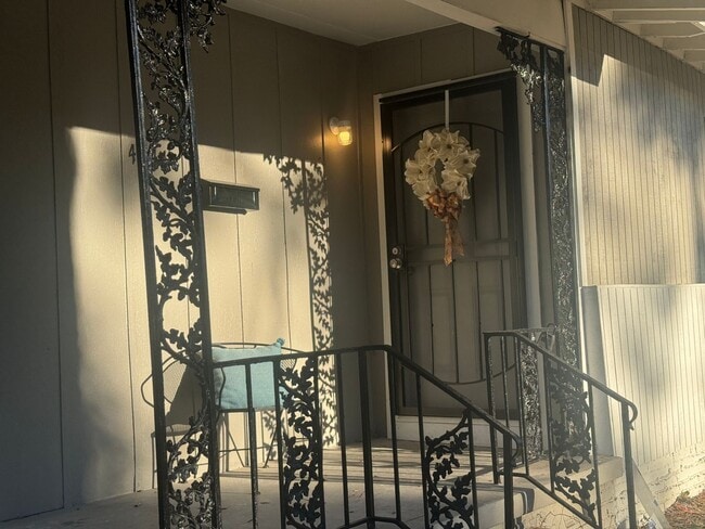 Photo - 4246 Oaklawn Dr