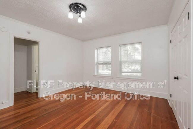 Photo - 20 NW 16th Ave