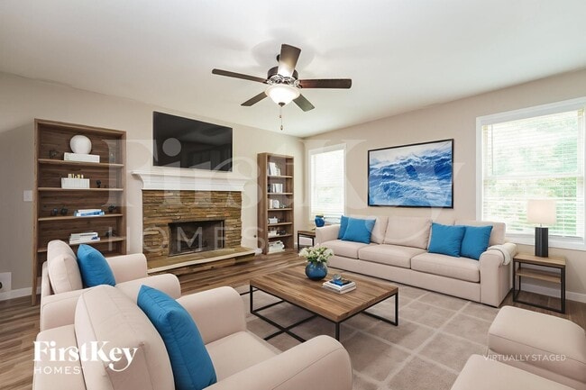 819 Fairfield Dr