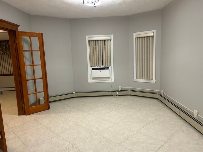 Photo - 58 Maple St Unit 2