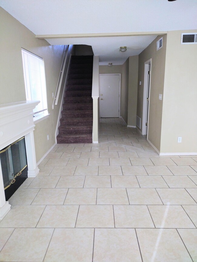 Photo - 4480 Loma Diamante Dr