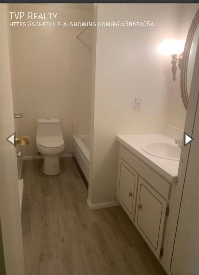Photo - 128 Fox Hill Ln