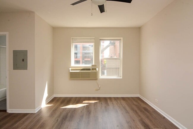 Photo - 1627 N Humboldt Blvd Unit H5