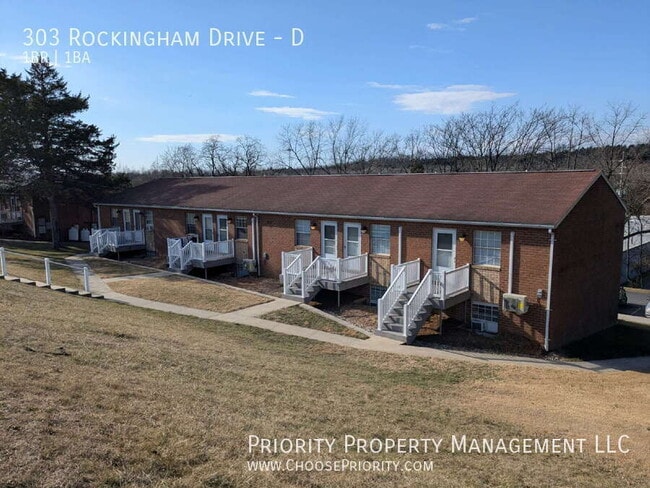 Building Photo - 303 Rockingham Dr Unit D