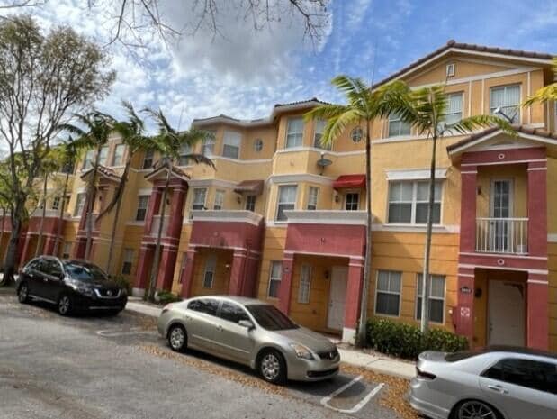 Photo - 3804 Shoma Dr Townhome