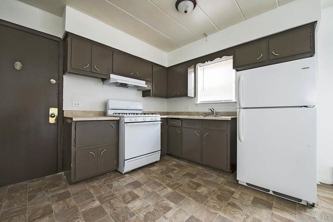 Photo - 12507 S Ashland Ave