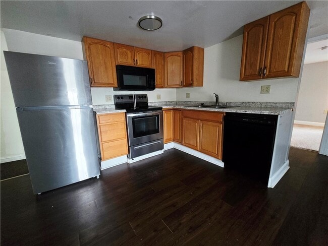 Photo - 37 N Virginia St