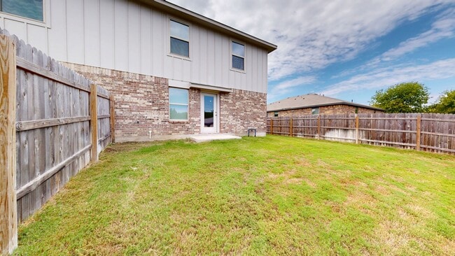 1703 Tejas Trail