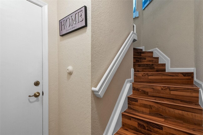 Photo - 3067 Laurel Ridge Cir